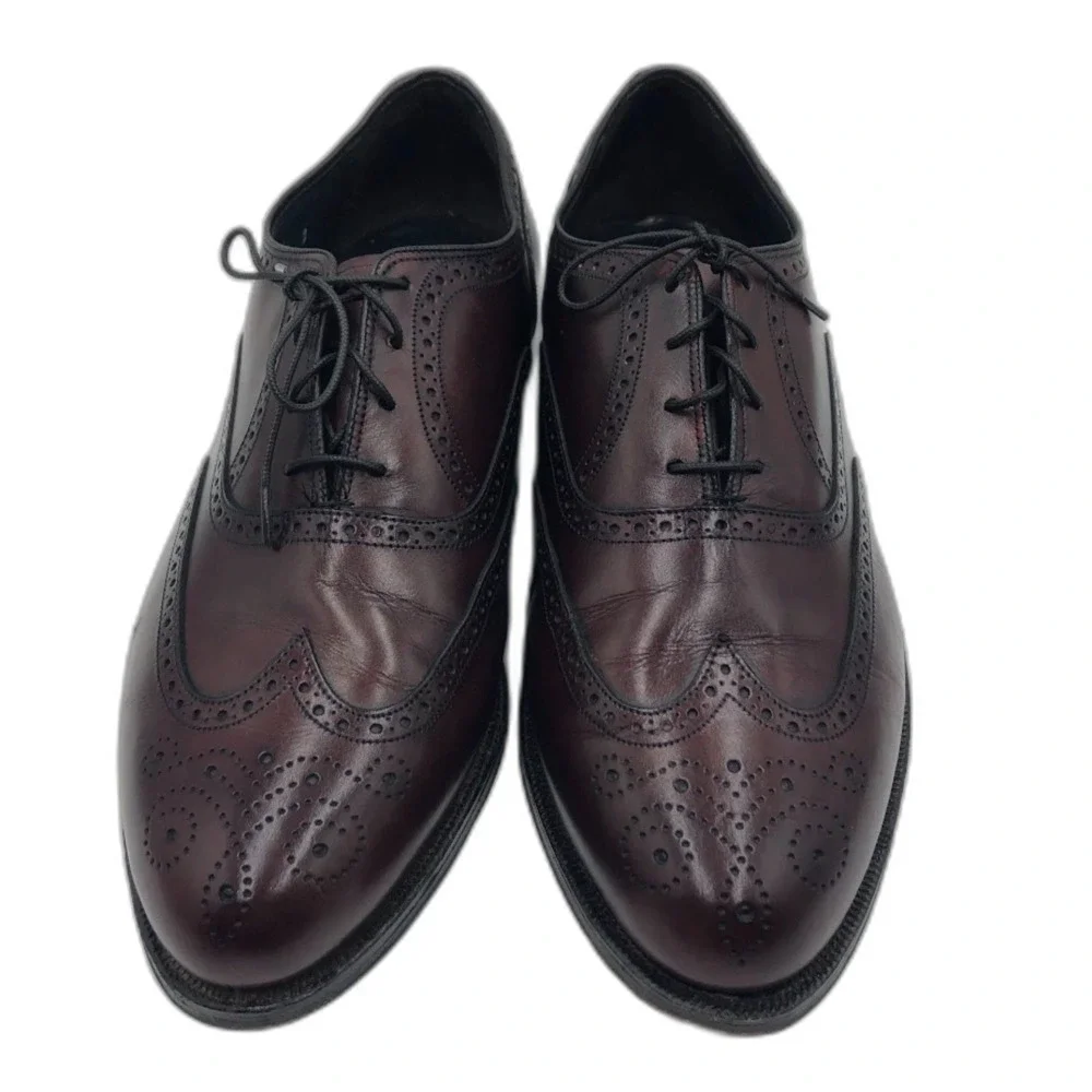Florsheim Vintage Burgundy Leather Wingtip Oxford Shoes Men’s 9 3E Wide